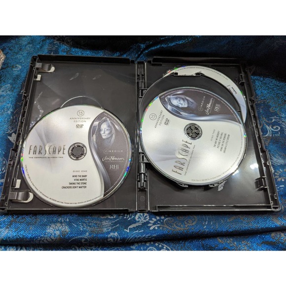 Jim Henson's Farscape The Complete Season 2 DVD 15th Anniversary Edition - Picture 4 of 12